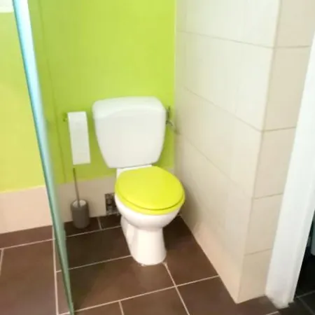 Ferienhaus Maison De 2 Chambres A Cucq Avec Jardin Clos Et Wifi Cucq