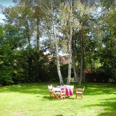 Ferienhaus Maison De 2 Chambres A Cucq Avec Jardin Clos Et Wifi Cucq